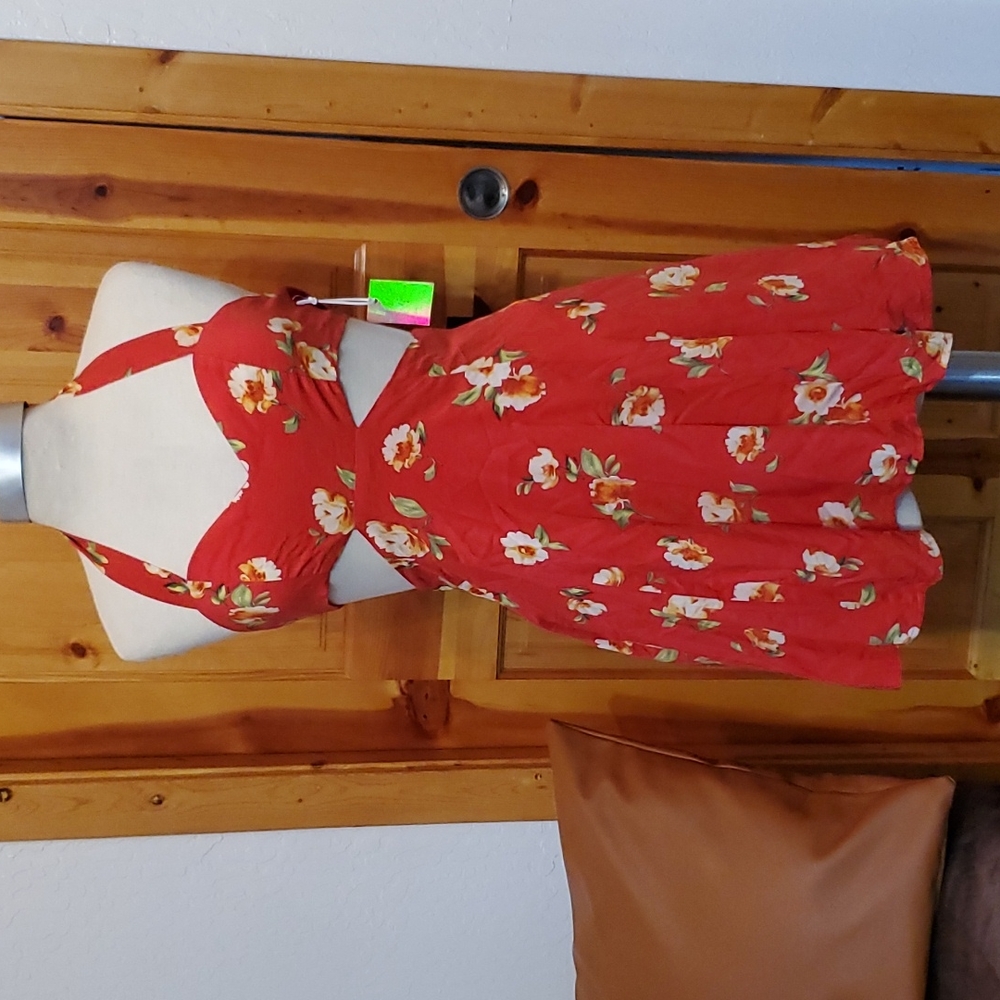 Brand New! Forever 21 red halter top, side cut-out dress (size small)